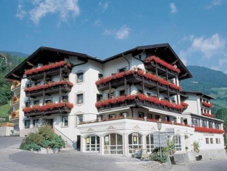 Gasthof Pitztaler Hof เวนส์ ภายนอก รูปภาพ